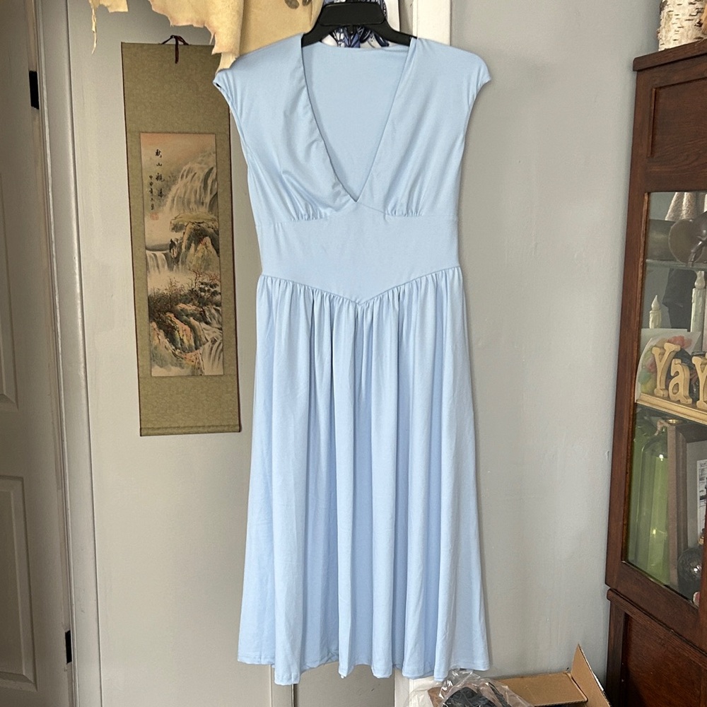 Light Blue V-Neck Women’s Dress Size LG